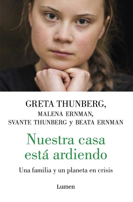 NUESTRA CASA ESTÁ ARDIENDO | 9788426407375 | THUNBERG, GRETA/VARIOS AUTORES,